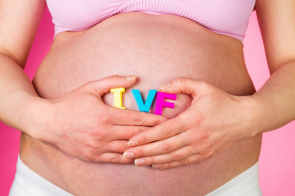 IVF là gì? Hành trình hy vọng cho các cặp đôi muốn có con